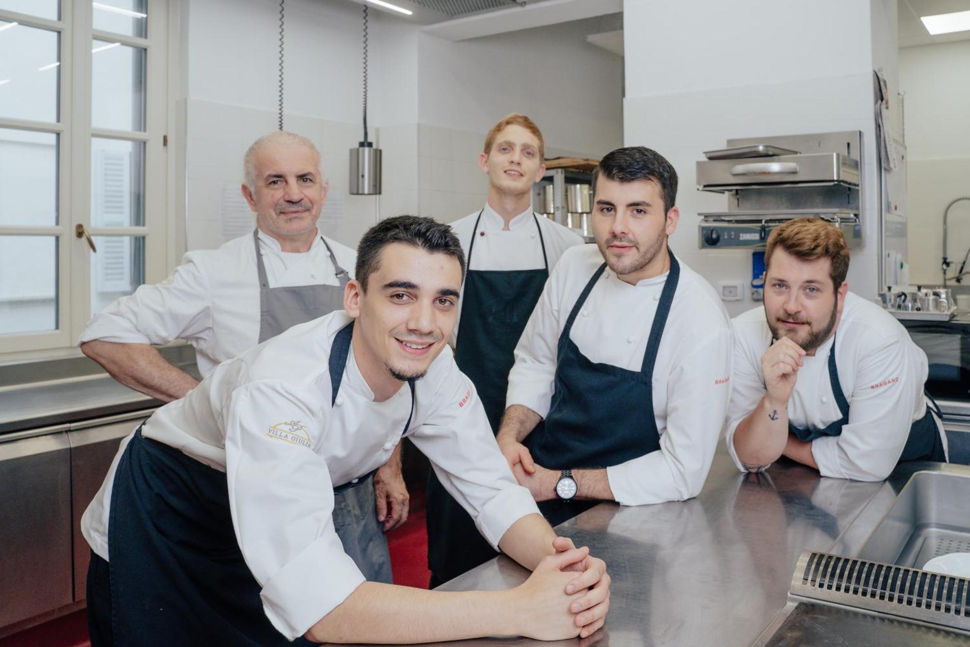 Boutique Hotel Villa Giulia Valmadrera Luaran gambar